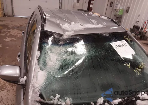 2020 Jeep Compass Latitude 4X4 from USA, damaged, VIN 3C4NJDBB1LT155169